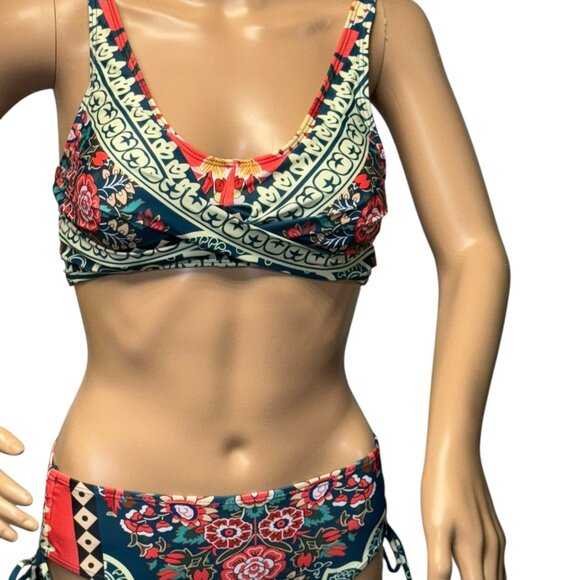 NWT Two-piece Floral Print Bikini Set - Size XS - Picture 7 of 13